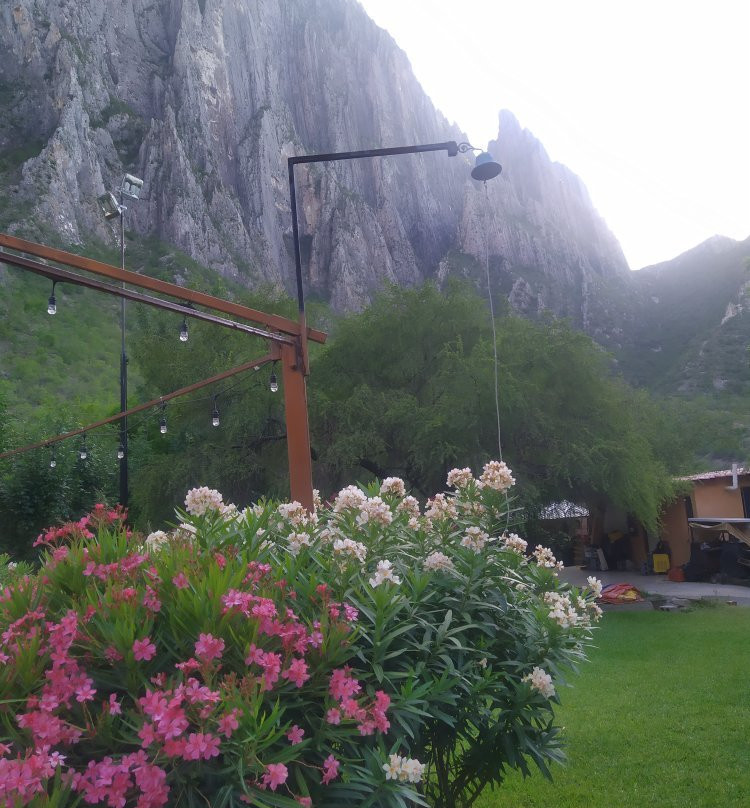 Vista Potrero - Hotel, Camping & Events主图