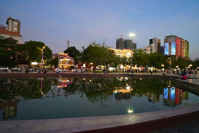 Statue of King Father Norodom Sihanouk景点图片