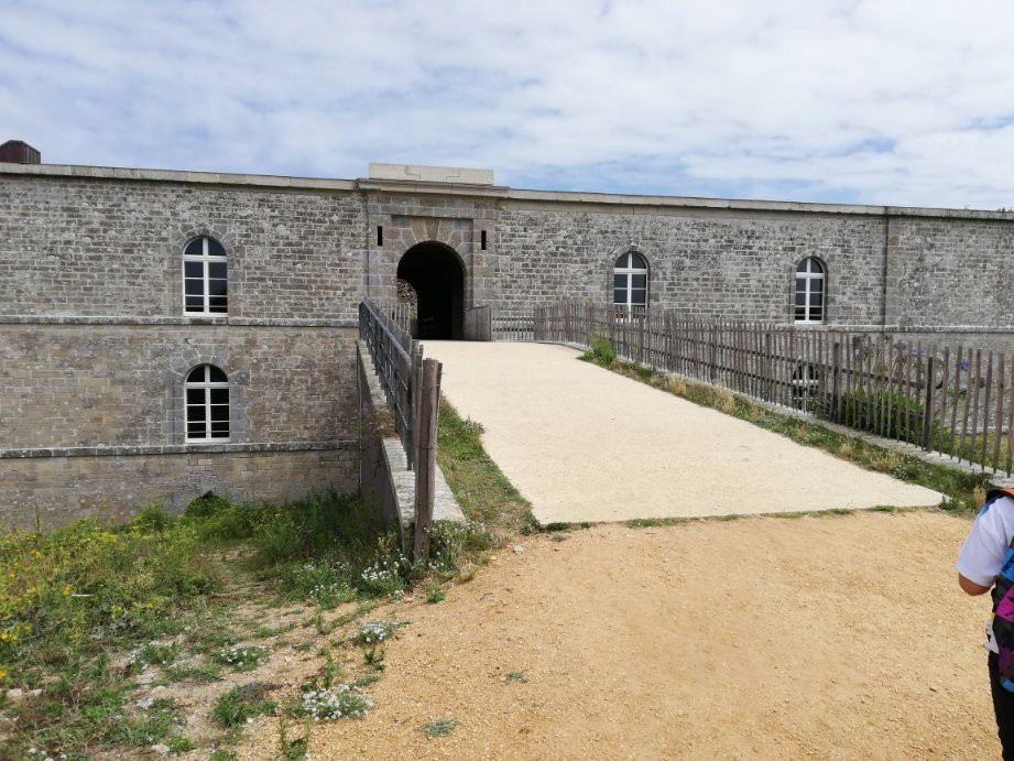 Port D' Argol-Hoedic必去景点