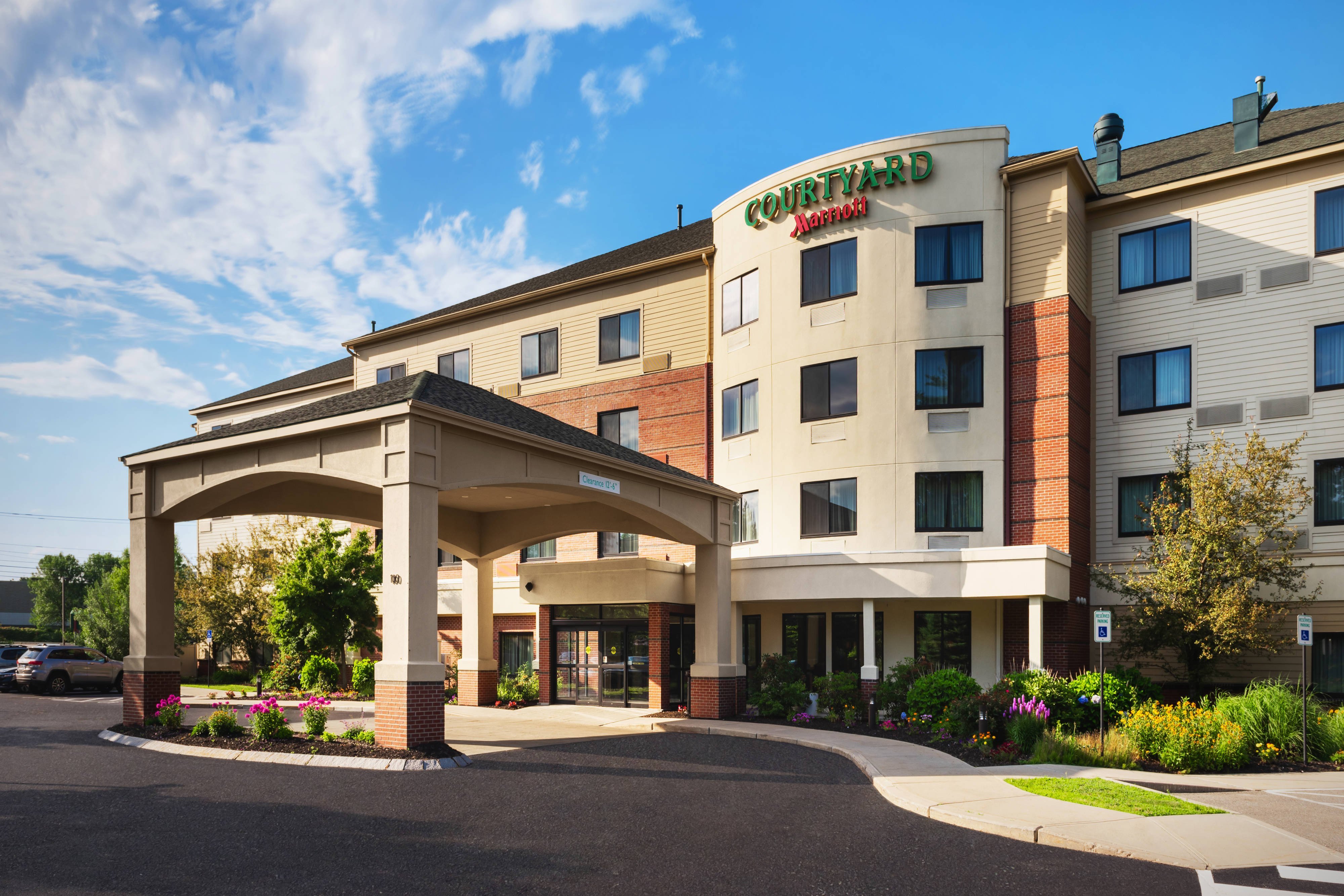 Courtyard Portland Airport-官方