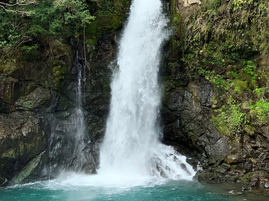 Odaru Kawzu Seven Waterfalls景点图片