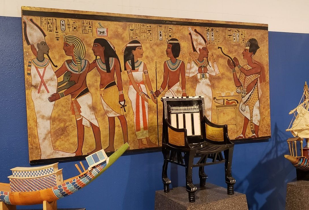 Museum of Ancient Wonders-大教堂城必去景点