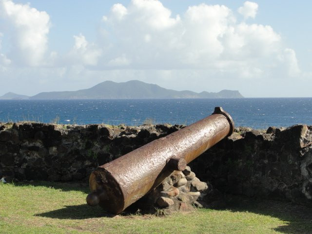Vieux-Fort-Basse-Terre必去景点