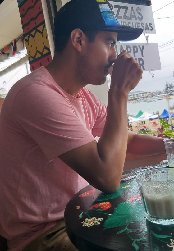 Chescos Hotel & Hostel Restobar主图