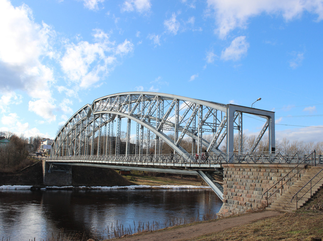 Arched Bridge Belelyubskogo景点图片