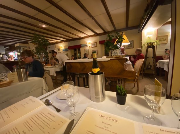 乐诺曼底酒店-官方