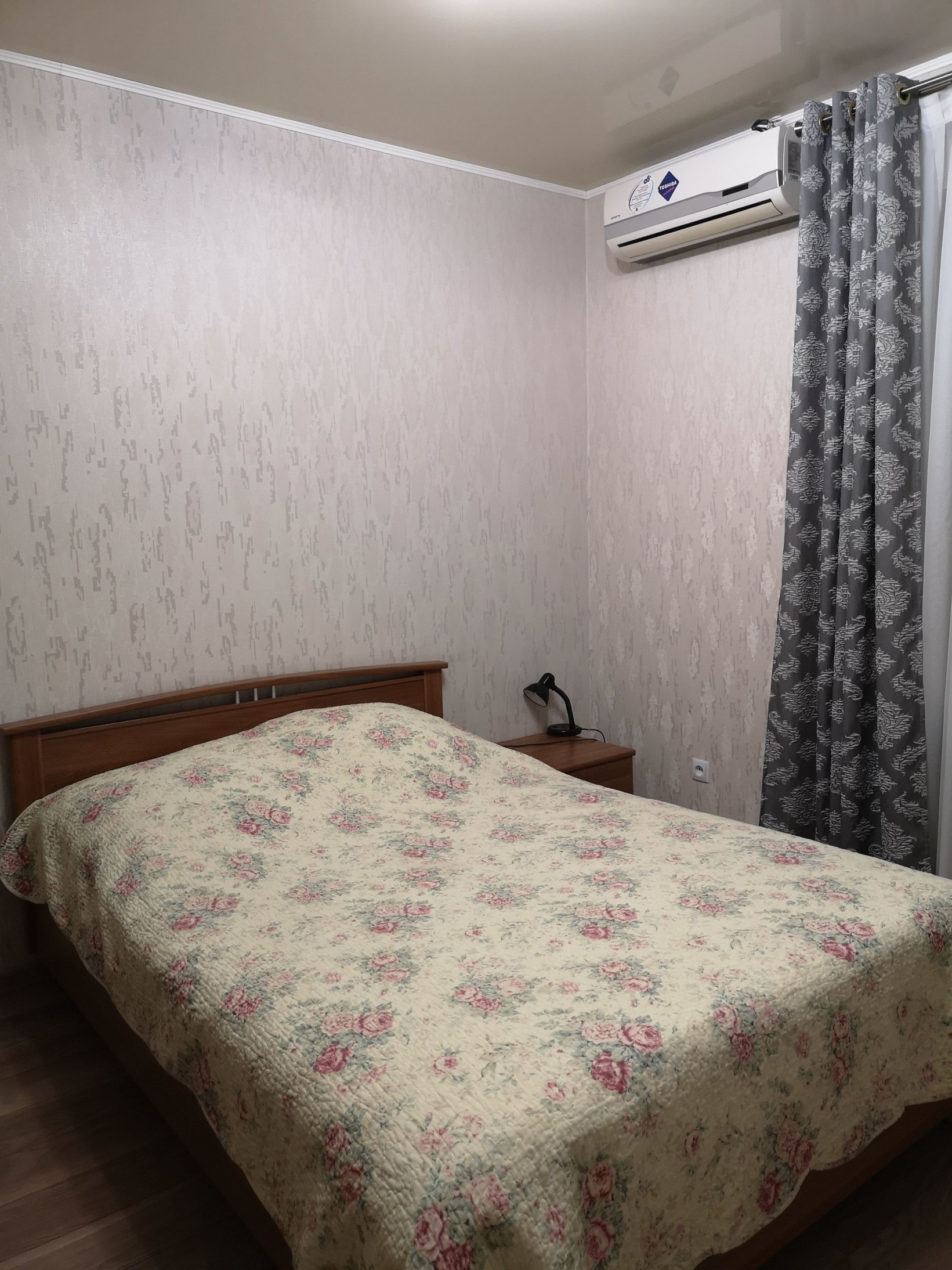 Chetyre Sezona-官方