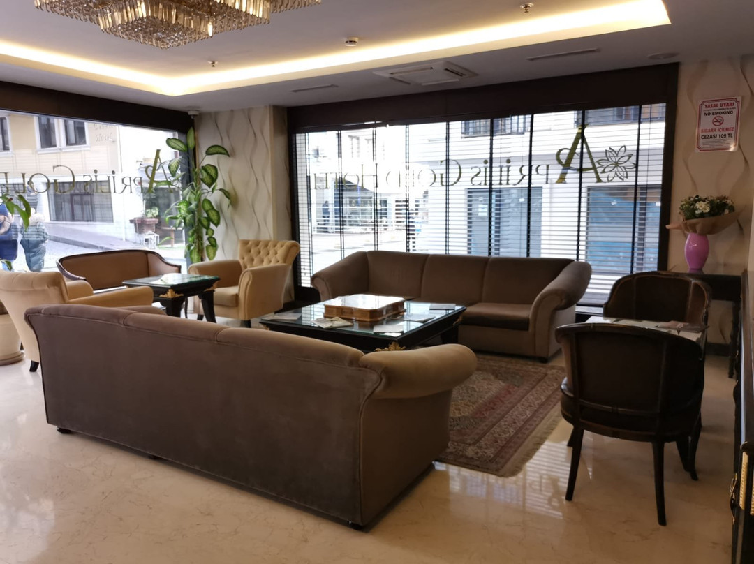 Aprilis Gold Hotel主图