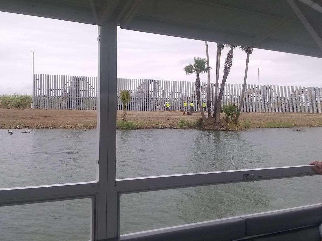 Riverside Dreamer River Tour-Mission必去景点