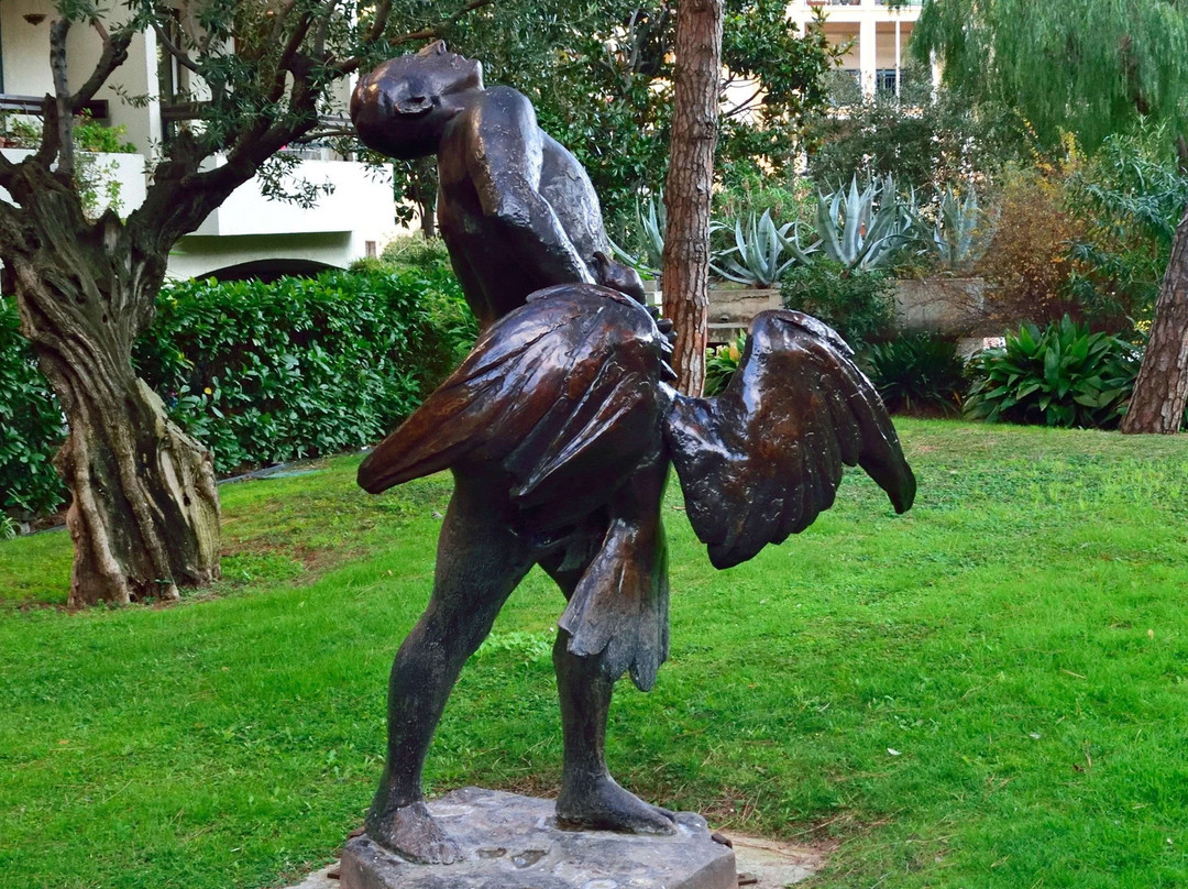 Chemin des Sculptures-丰维耶必去景点