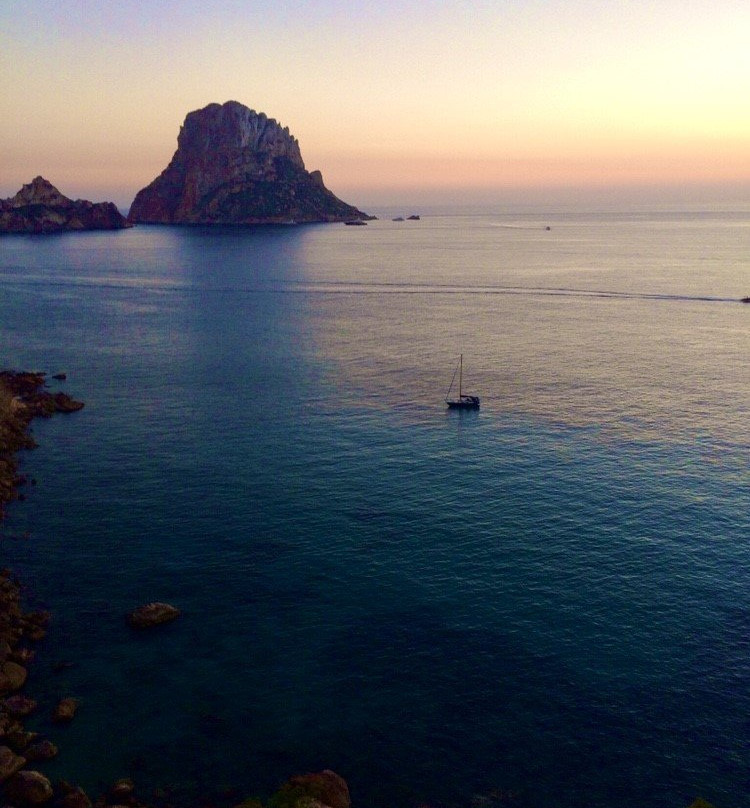 Cala d'Hort景点图片