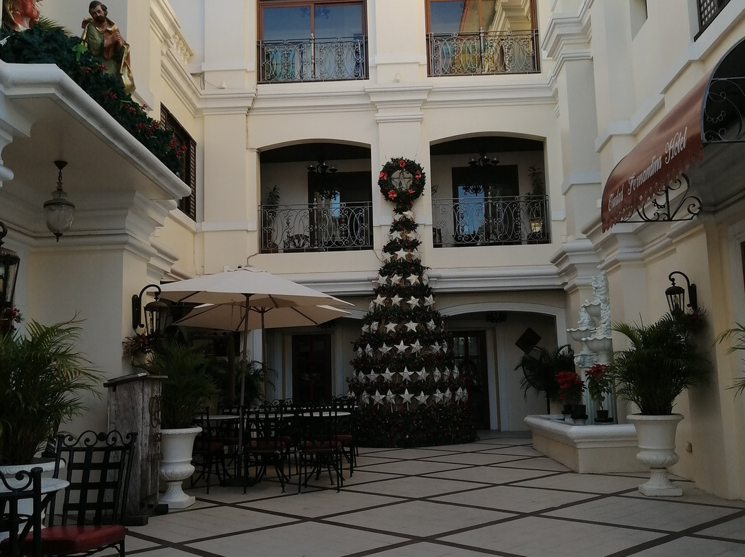 Ciudad Fernandina Hotel主图