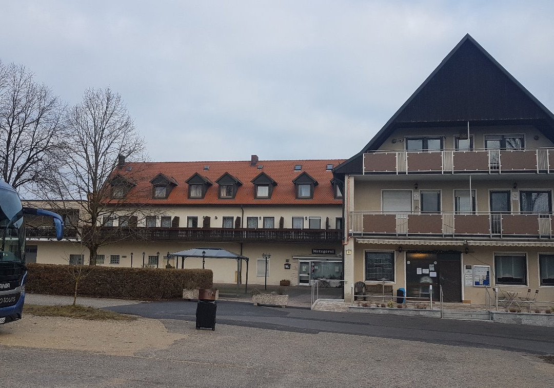 Hotel-Gasthof  "Zum Bartl"主图
