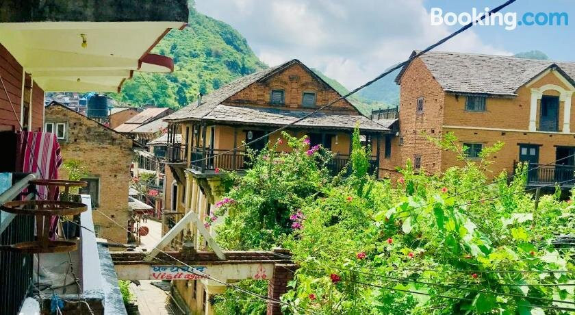 Shristi Hotel & Lodge主图