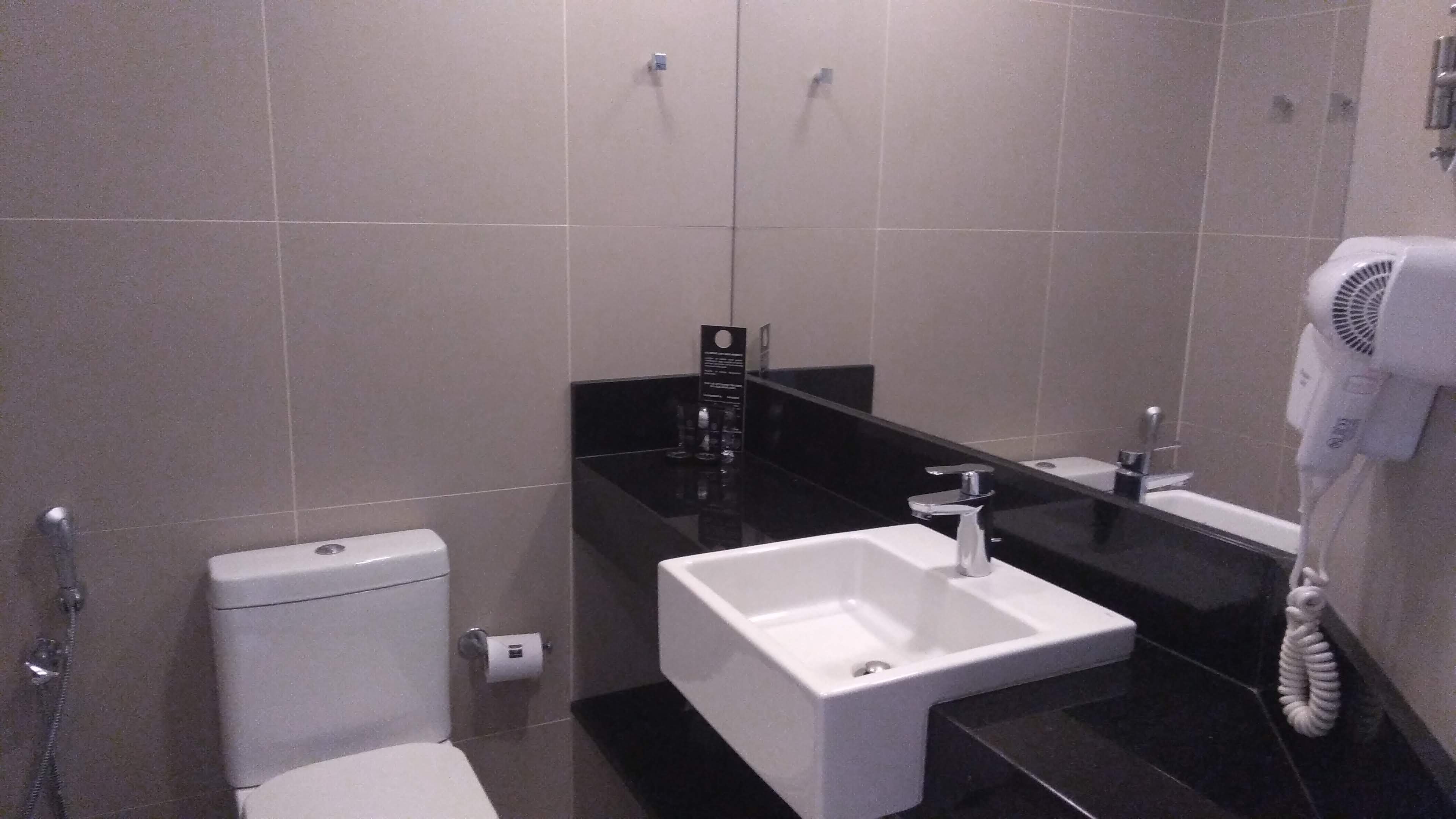 Vitória Hotel Convention Paulínia-浴室