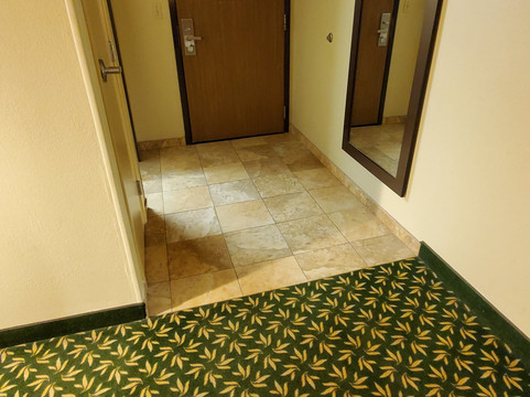 Comfort Inn & Suites主图