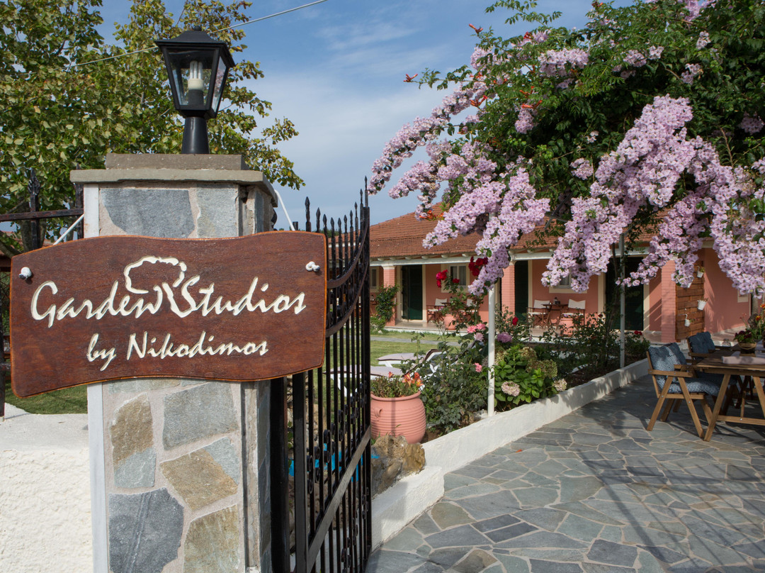 Nikodimos Garden Studios