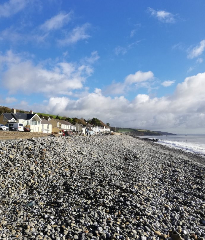 Amroth Beach景点图片