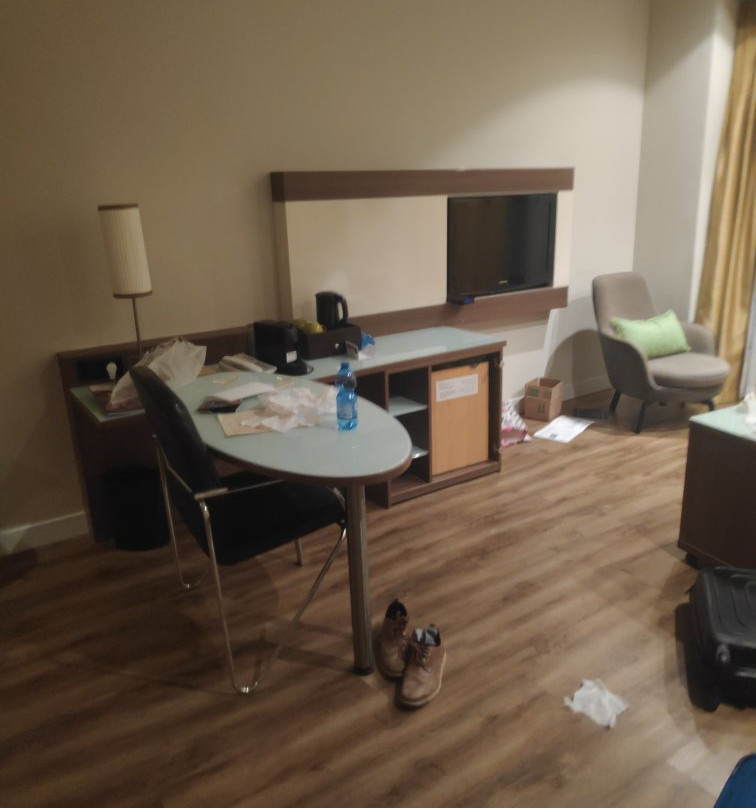 Leonardo City Tower Hotel主图