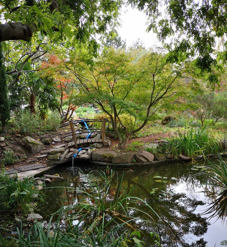 Jardin Botanique de la Charme景点图片