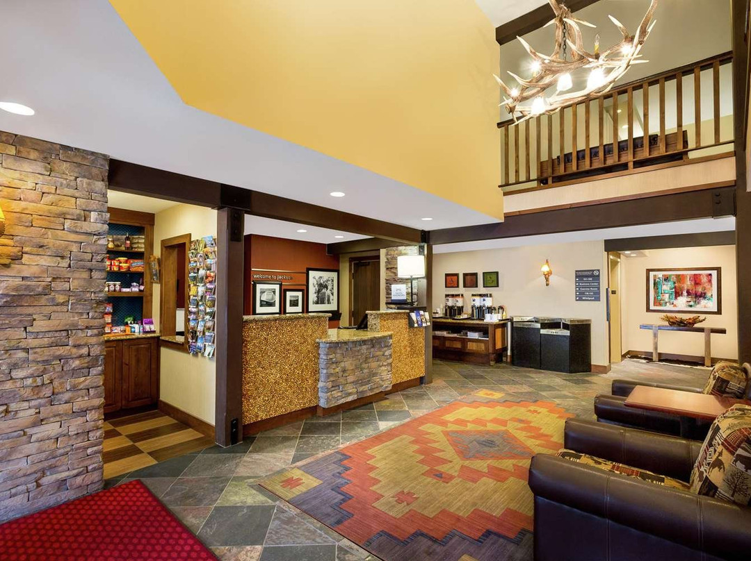 杰克逊霍尔汉普顿客栈酒店主图