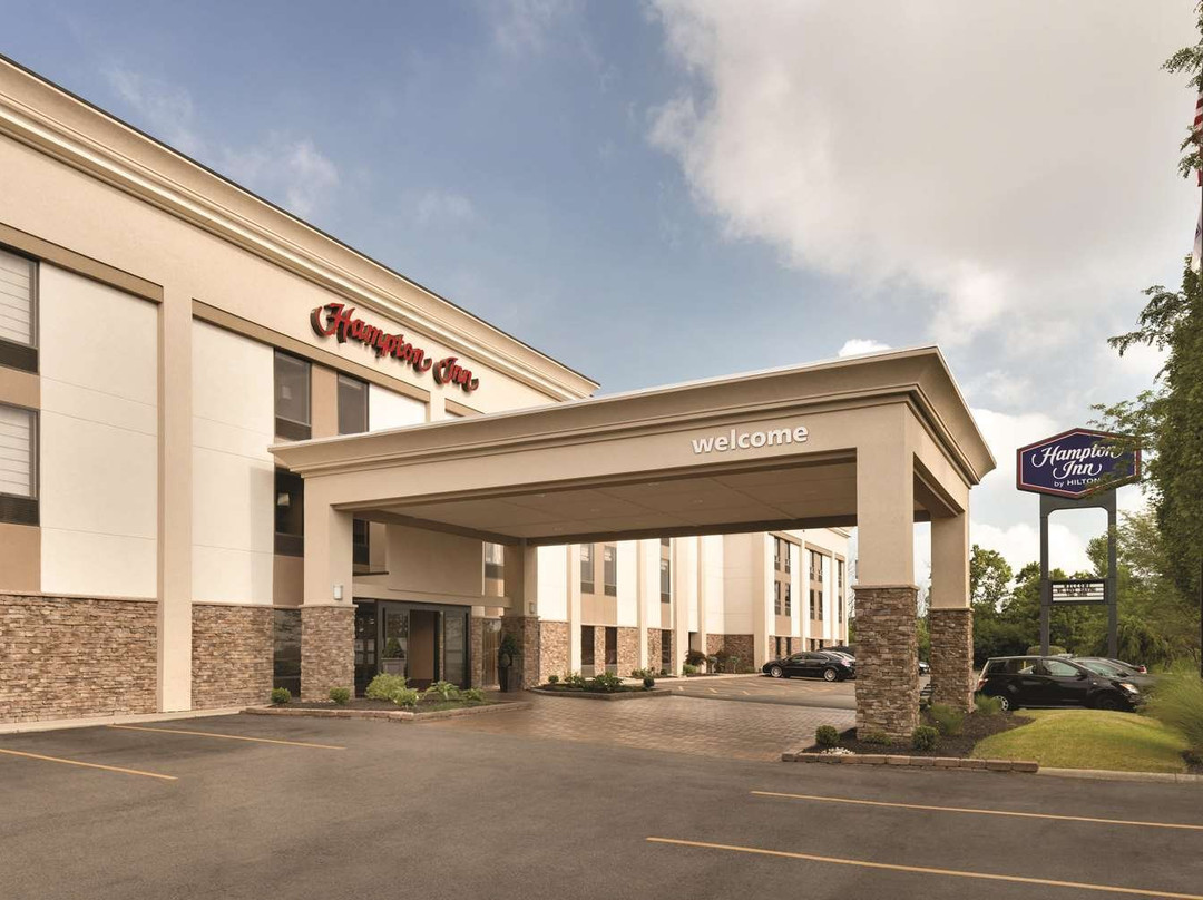 Hampton Inn Cincinnati-Kings Island主图