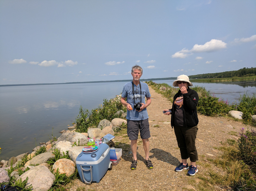 Valleyview旅游景点-省立威纳加米湖公园