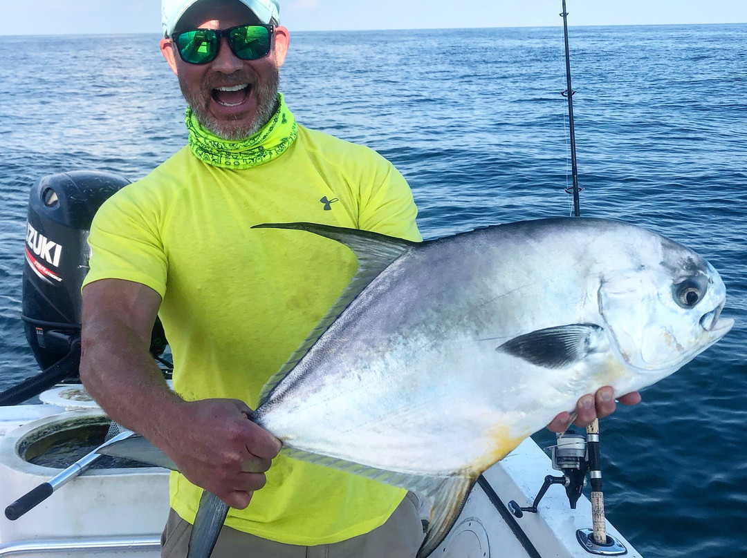 Reel Time Fishing Charters-布雷登顿必去景点