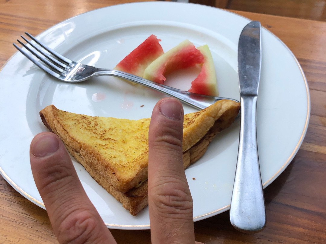 CF Komodo Hotel主图