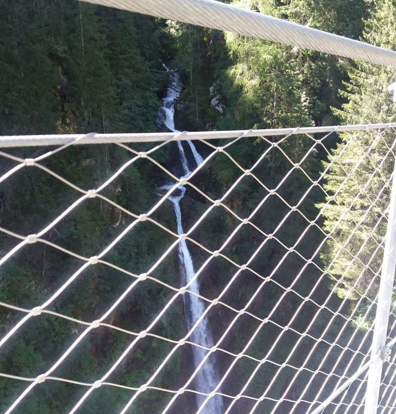 Ponte Tibetano-Male必去景点