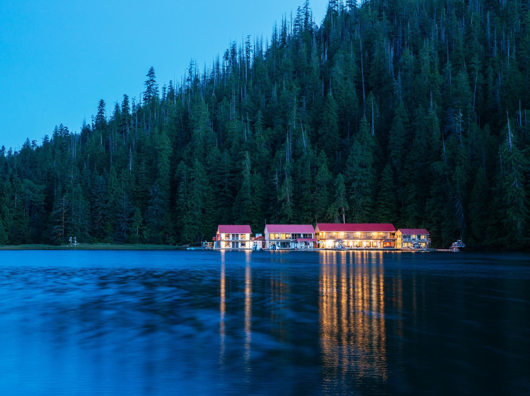 Nootka Sound Resort