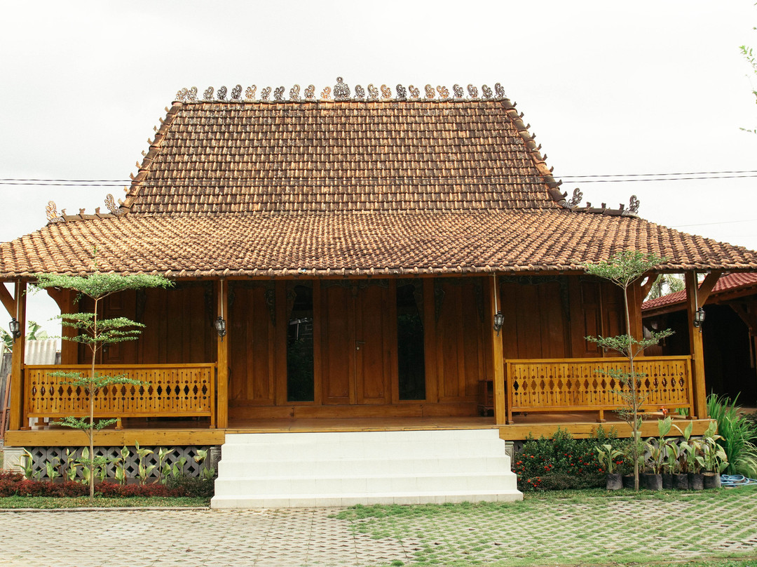 Kampoeng Joglo Boutique Hotel主图