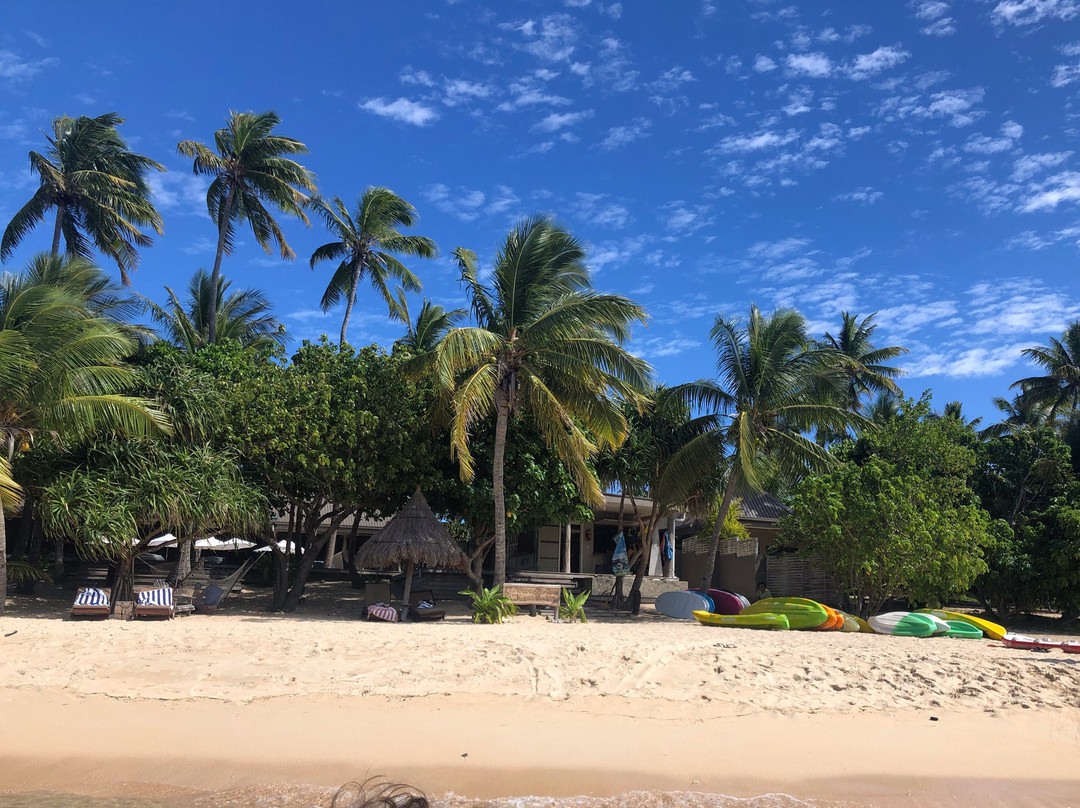 天堂湾度假酒店主图