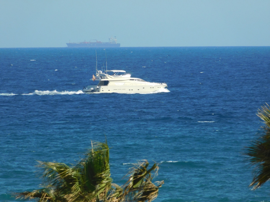 Hotel Brisamar Suites主图