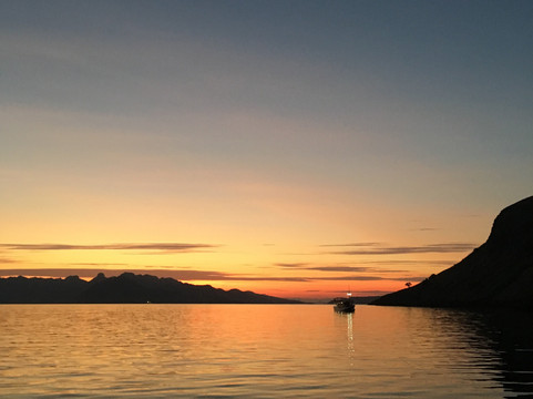 Komodo Tour Center-Labuan Bajo必去景点