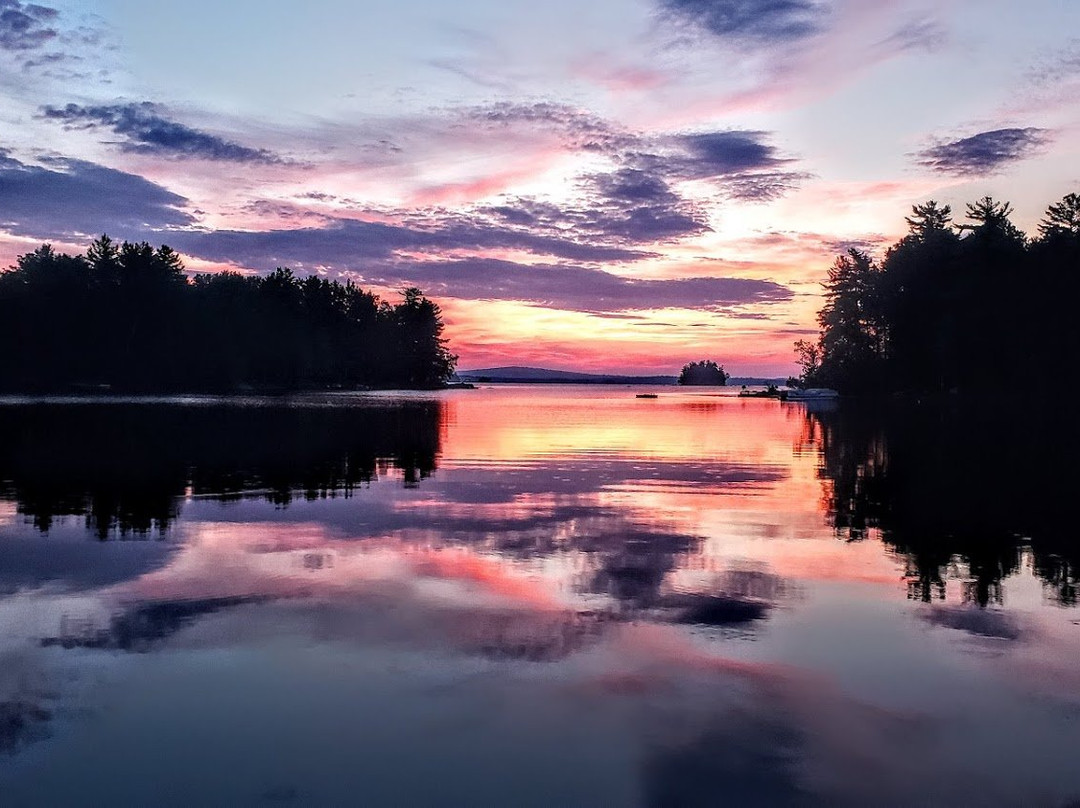 Big Moose Inn, Cabins & Campground主图