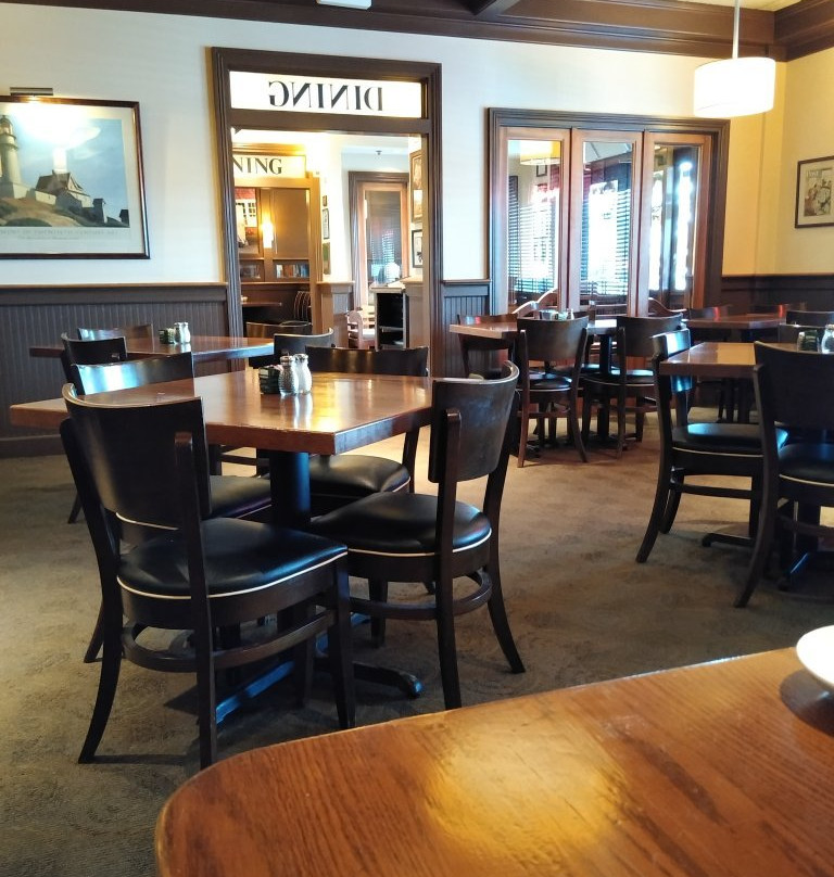 Alliance餐馆和美食-Grinders Above & Beyond