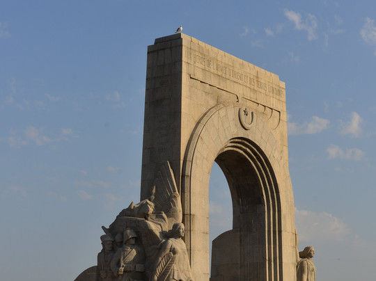 Monument Aux Morts Des Orients-马赛必去景点