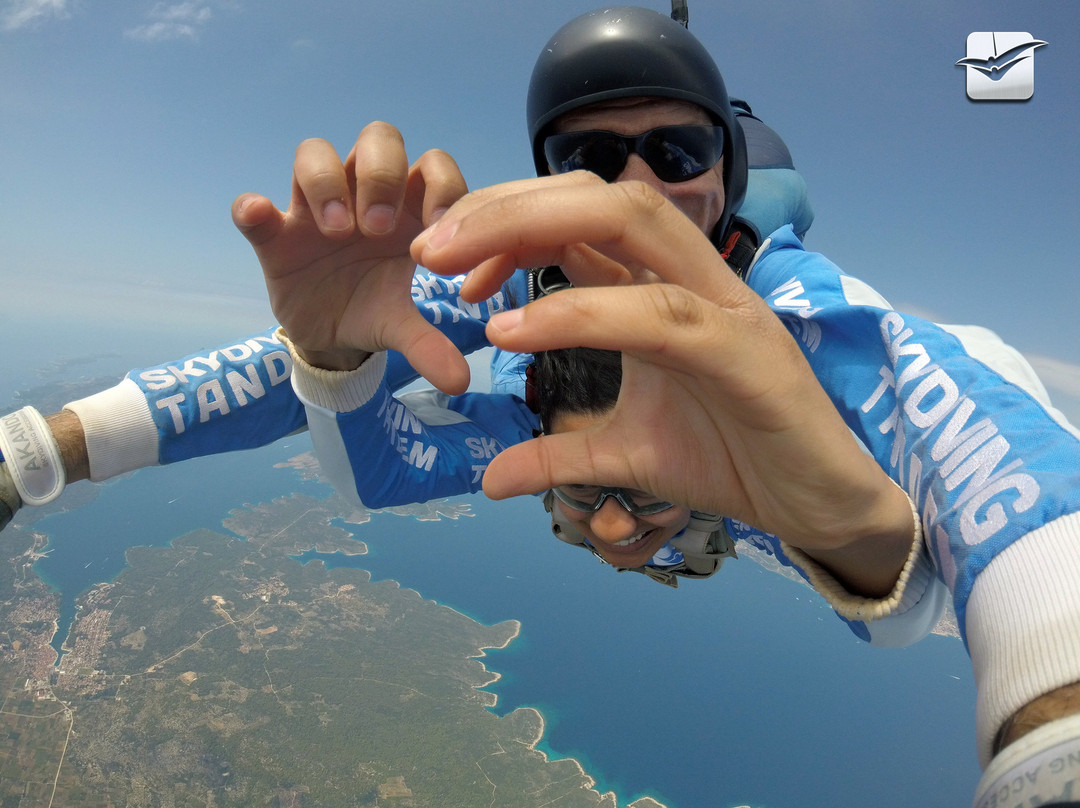 Skydiving Tandem Hvar景点图片