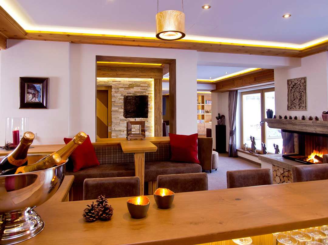 Hotel Bergkristall主图