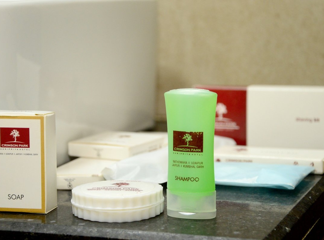 Crimson Park Shripriya Hotel主图