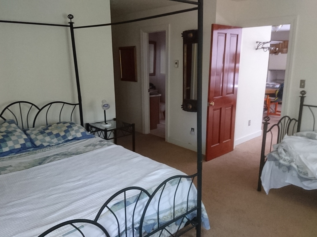 Dodgeton Creek Inn主图