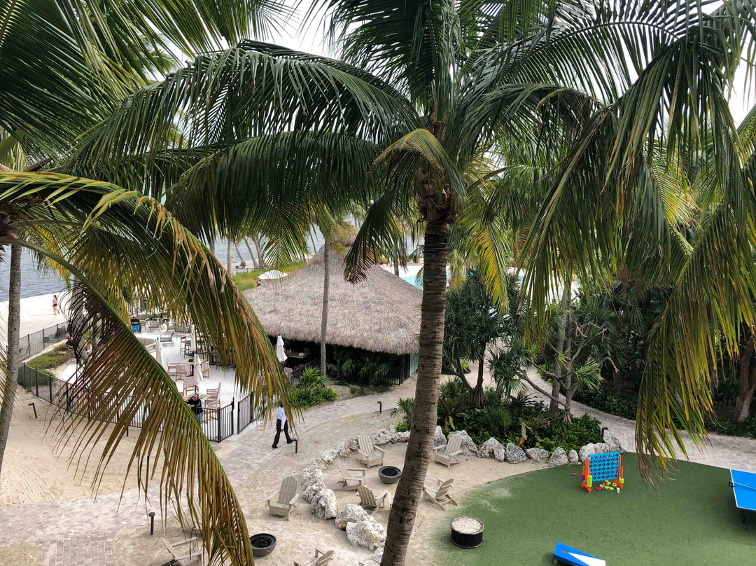 伊斯拉摩拉希尔顿恒庭旅馆&套房酒店主图