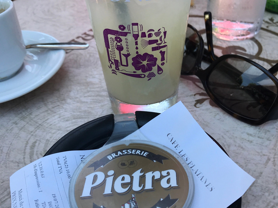 Café des Platanes-Ile Rousse必去景点