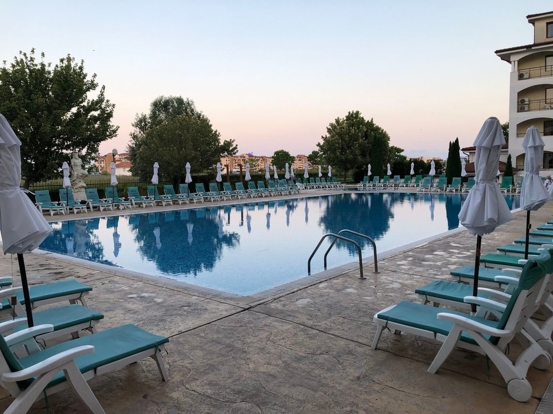 Sunrise All Suites Resort主图