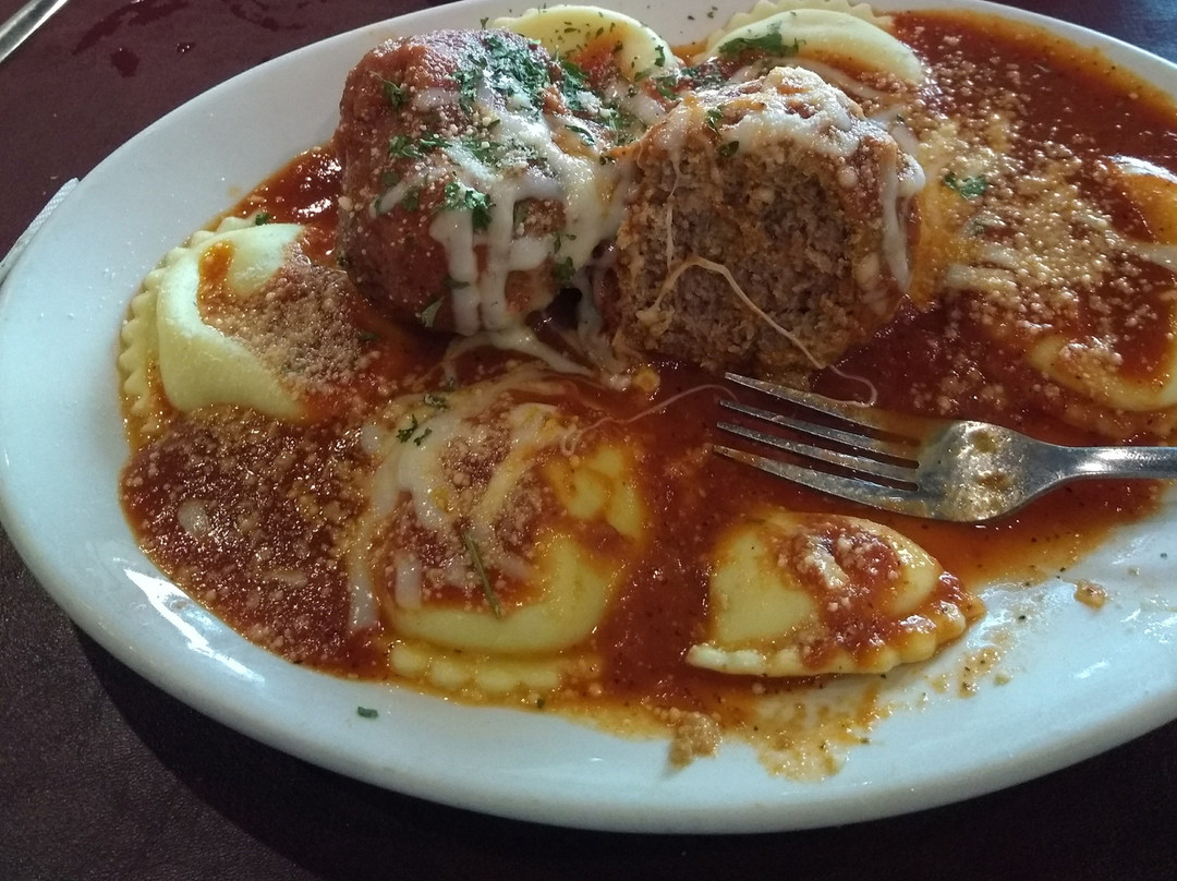 La Vernia餐馆和美食-Capparelli's