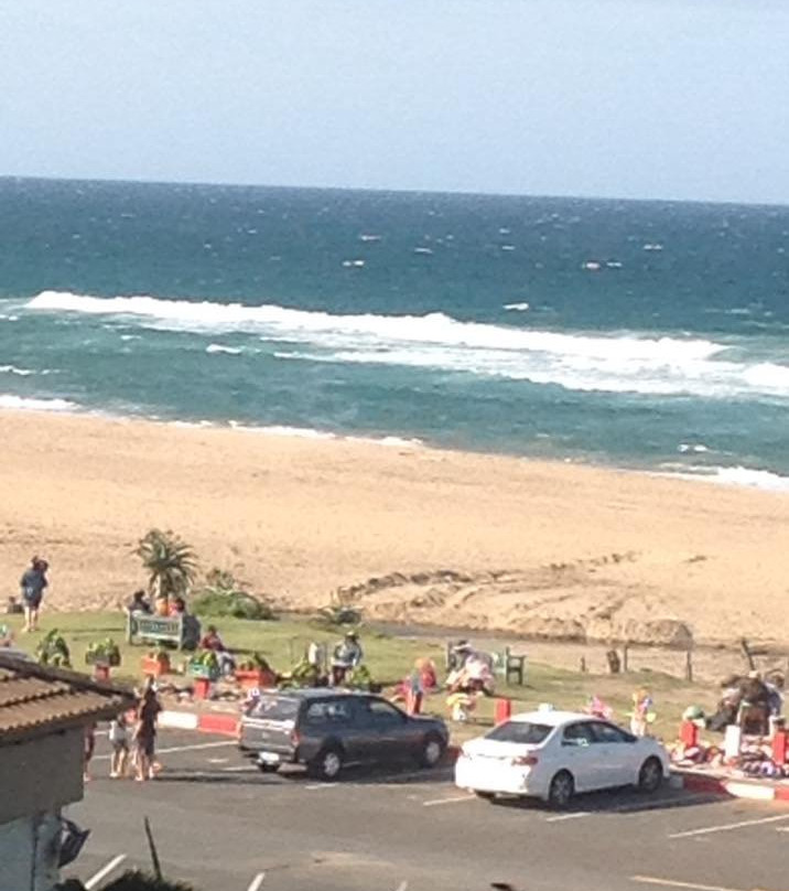 Beachfront Cabanas主图