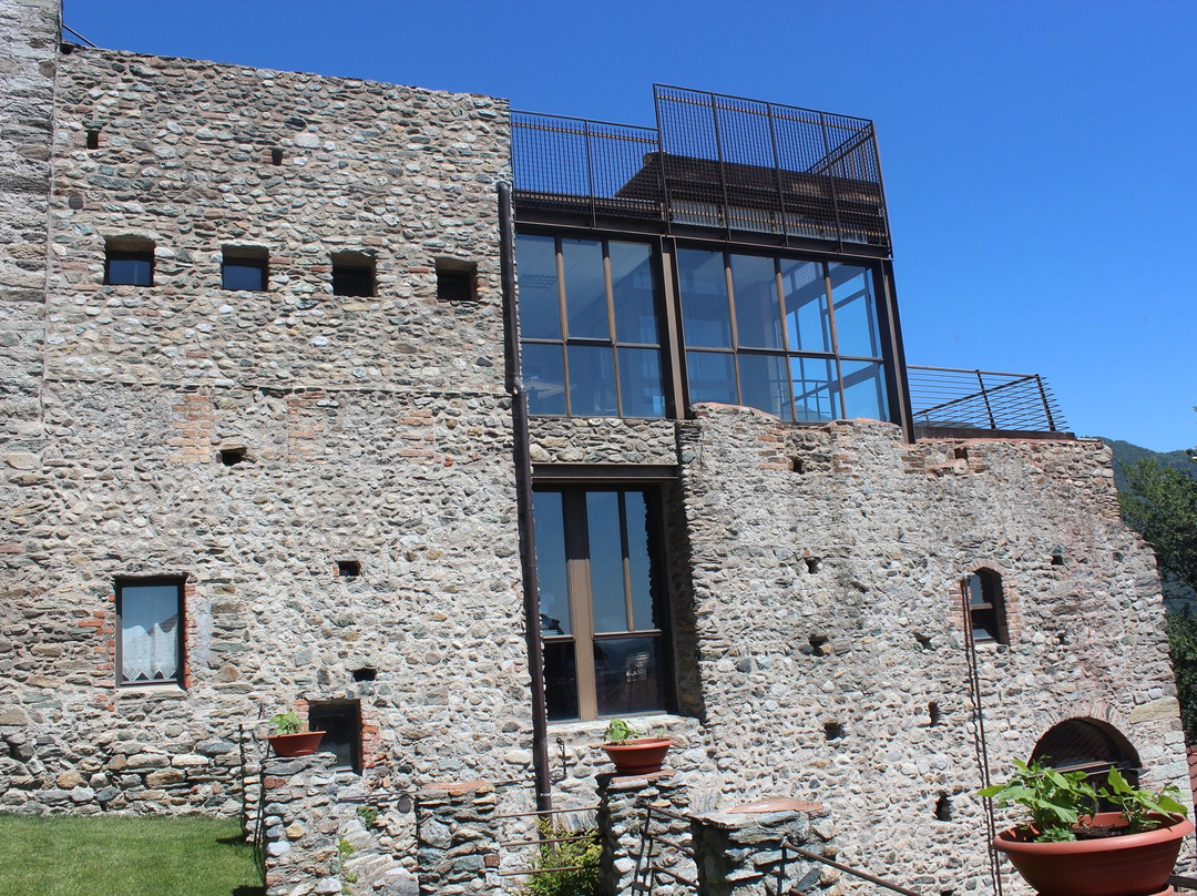 Castello Abbaziale-Sant'Ambrogio di Torino必去景点