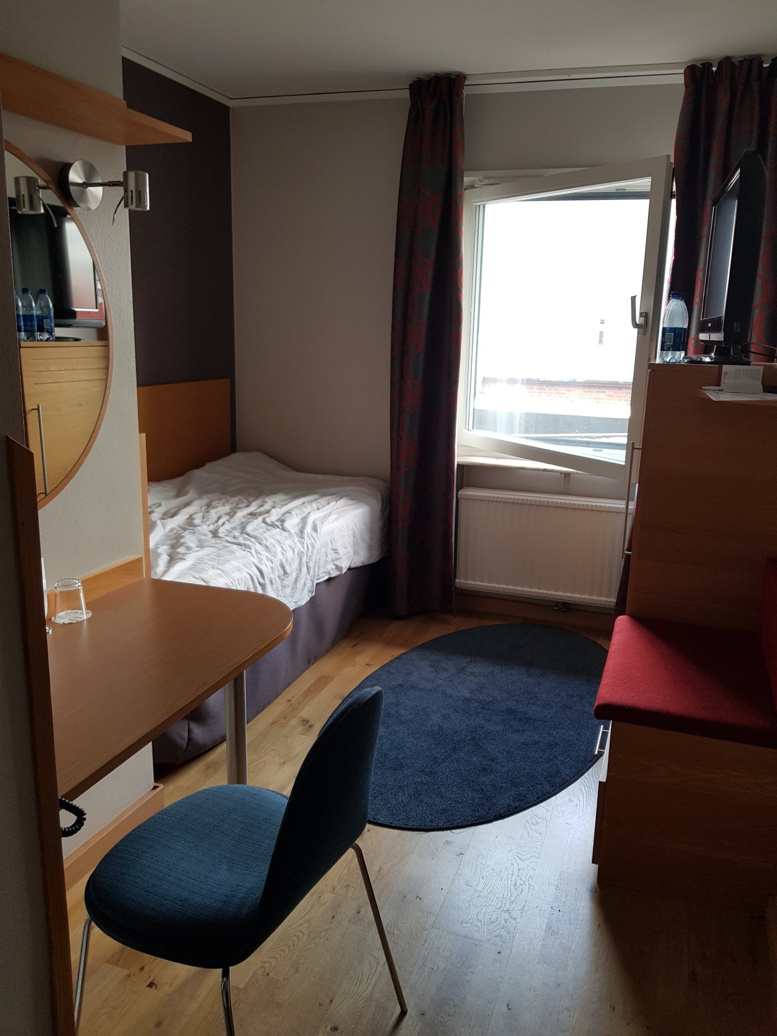 斯巴尔加尔达酒店-官方