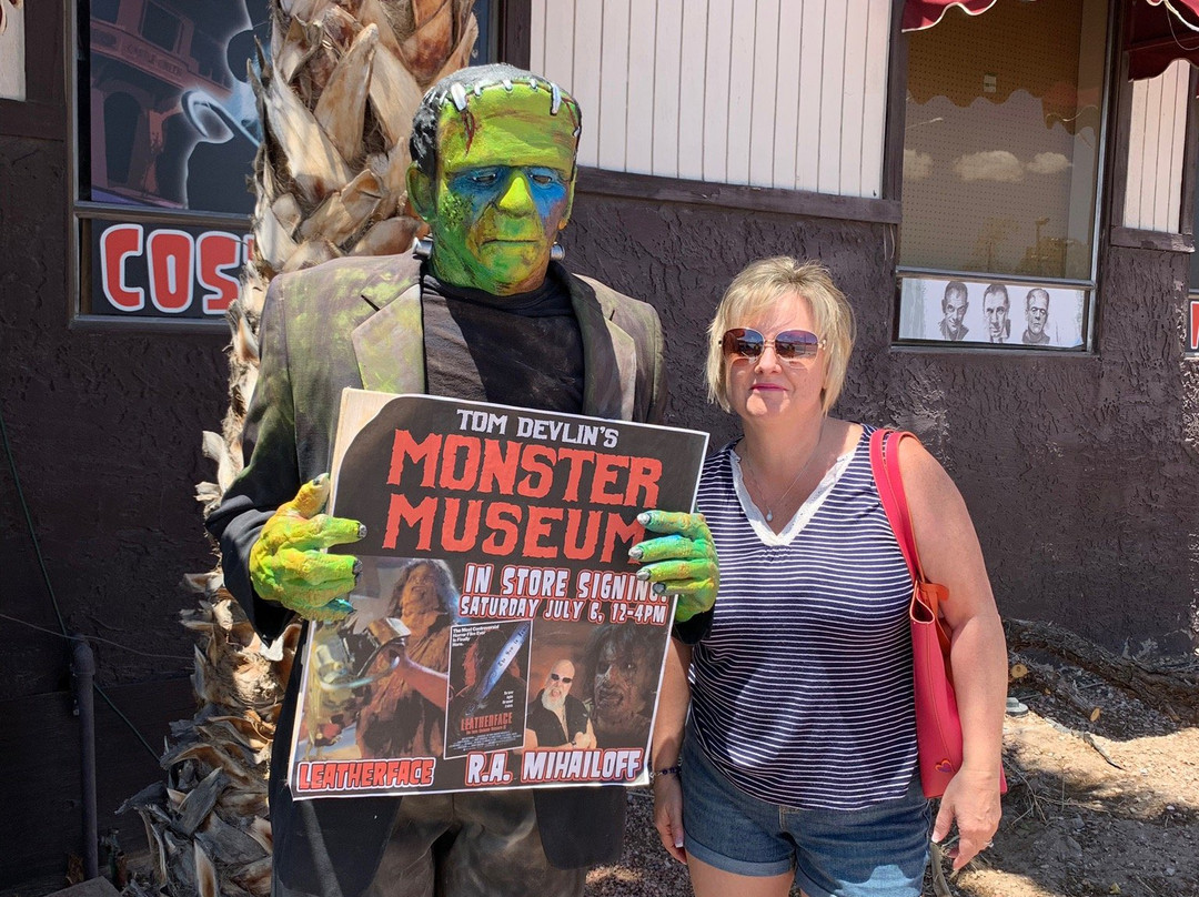 Tom Devlin's Monster Museum-博尔德城必去景点